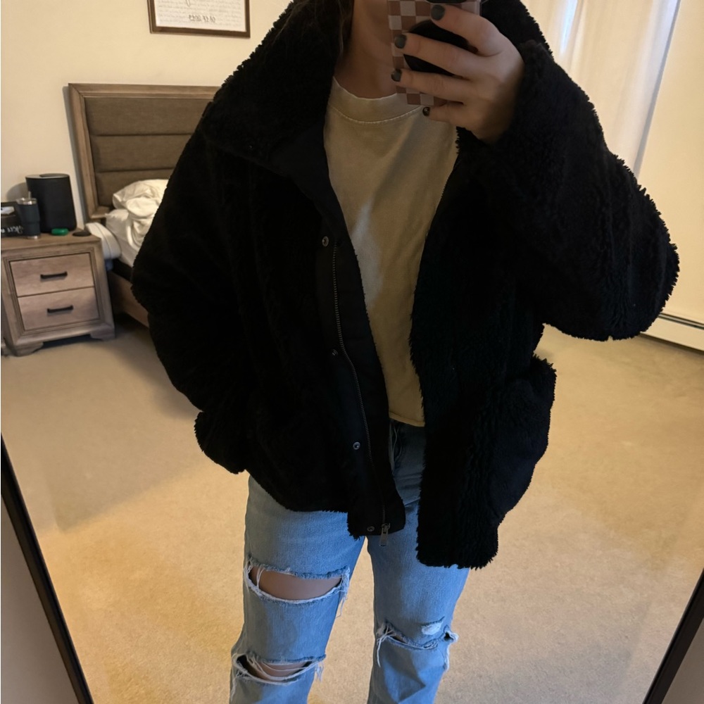 Old Navy black Sherpa jacket